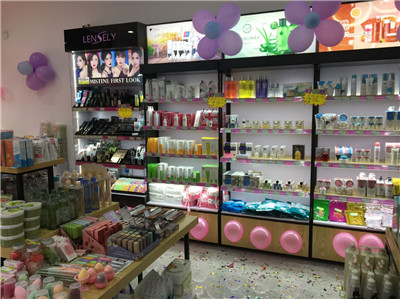 小资生活化妆品加盟靠谱吗,小资生活化妆品店怎么加盟