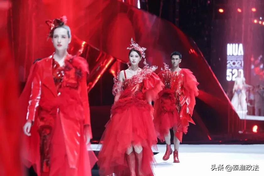 内秦淮河和外秦淮河哪个好玩,夜游秦淮河别样的感觉