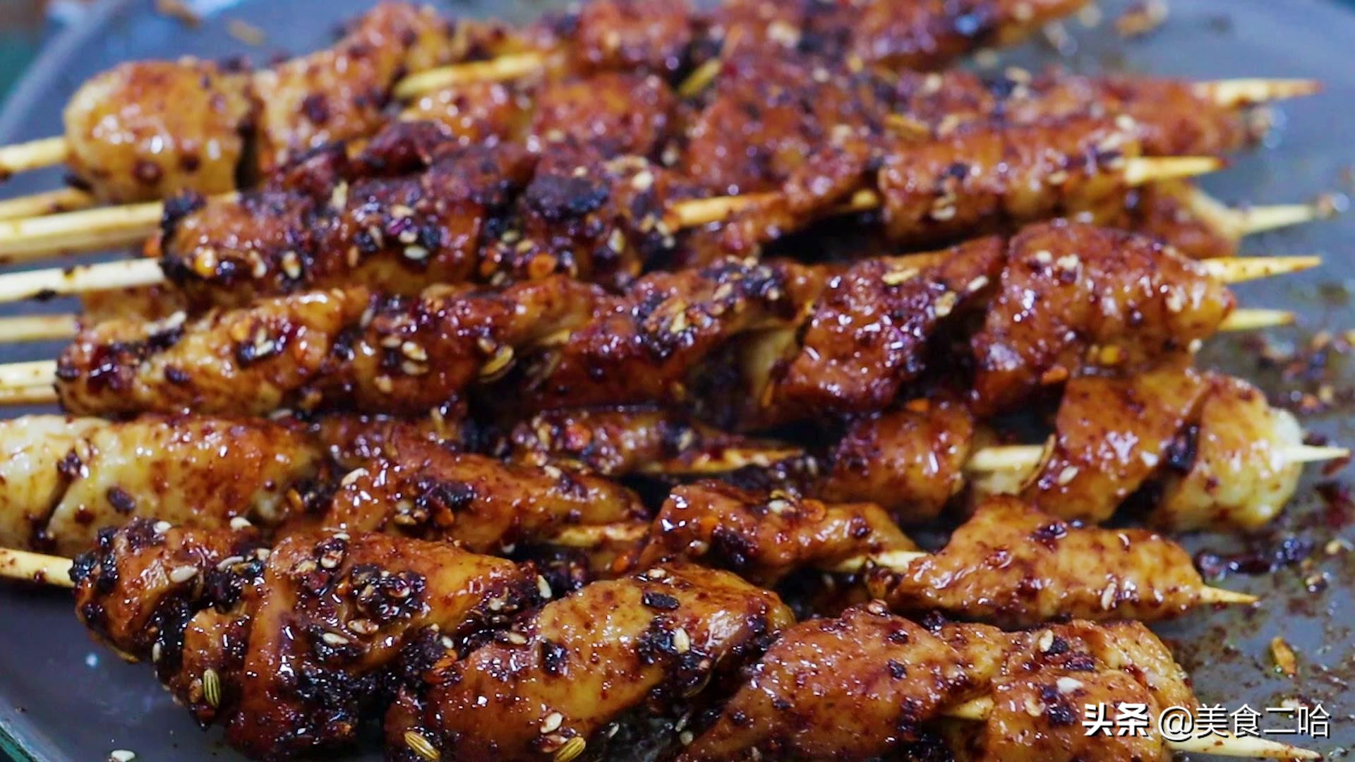 自制烤面筋:半斤粉能做30串,劲道麻辣,在家轻松实现面筋自由