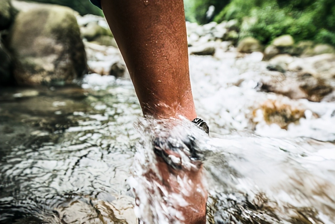 我与“熔岩瀑布”的日常PRW-30YT-1PR陪我体验浩瀚无垠