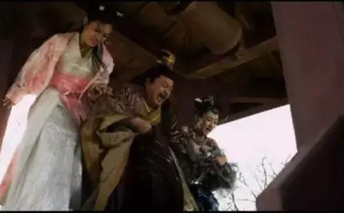 他堪称四世纪最强忍者：潜伏在仇人身边十八年，最后将其亲手勒死