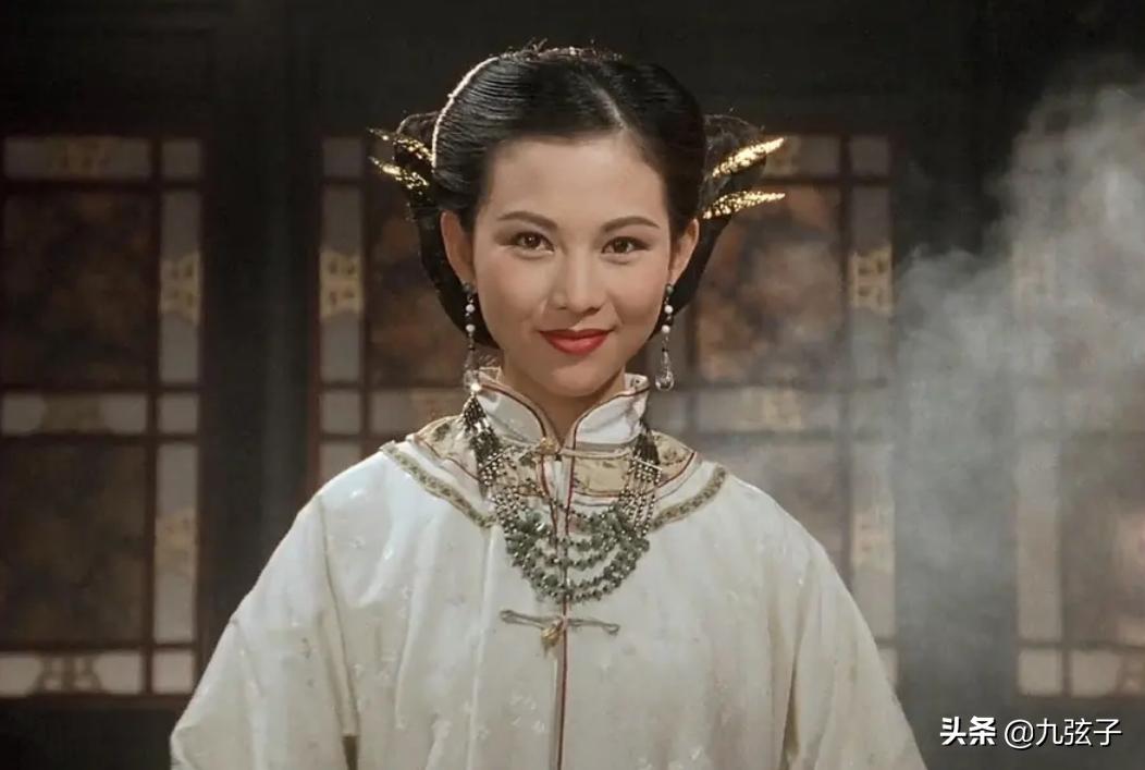 刘銮雄历任女友洪欣,甘比刘銮雄蔡少芬