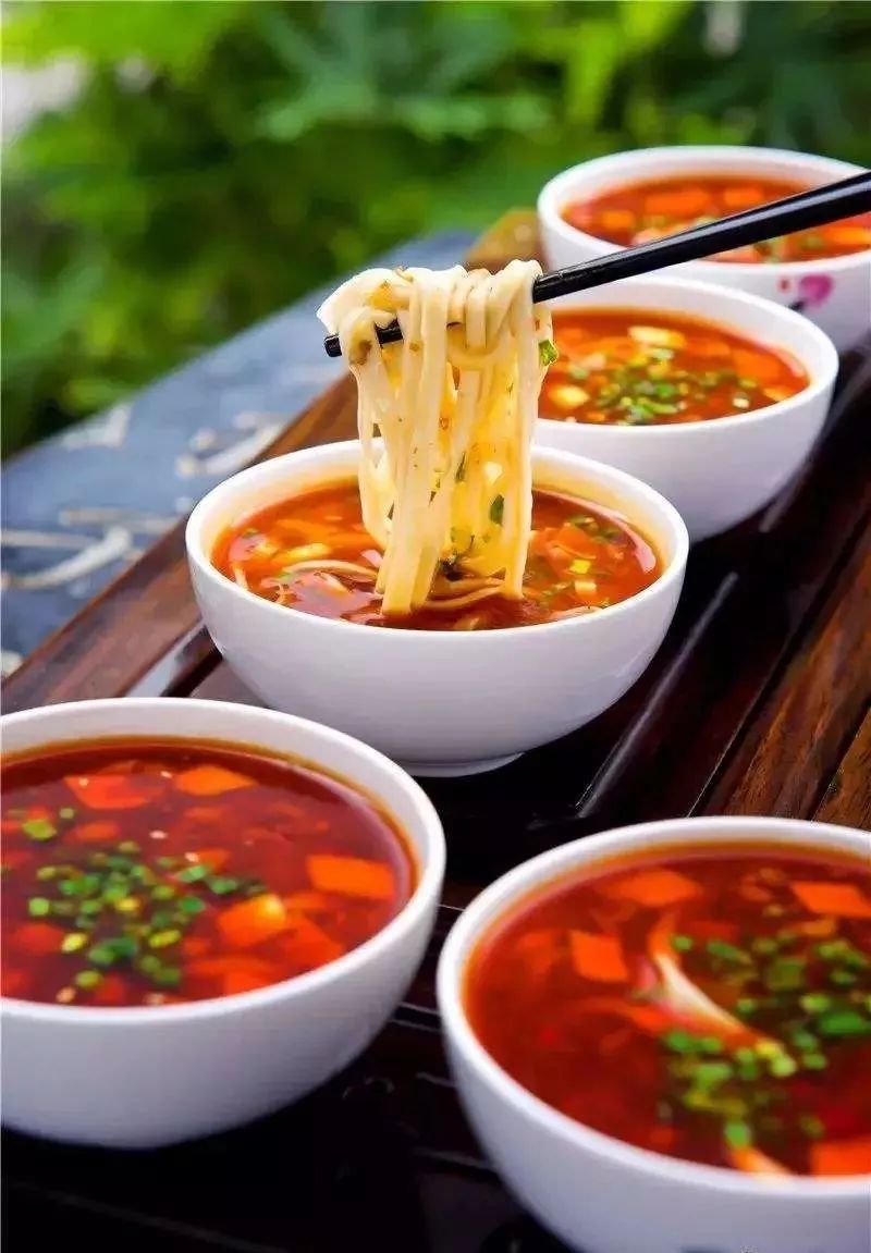 中国人最爱吃的四碗面条,最好吃的面条50一碗