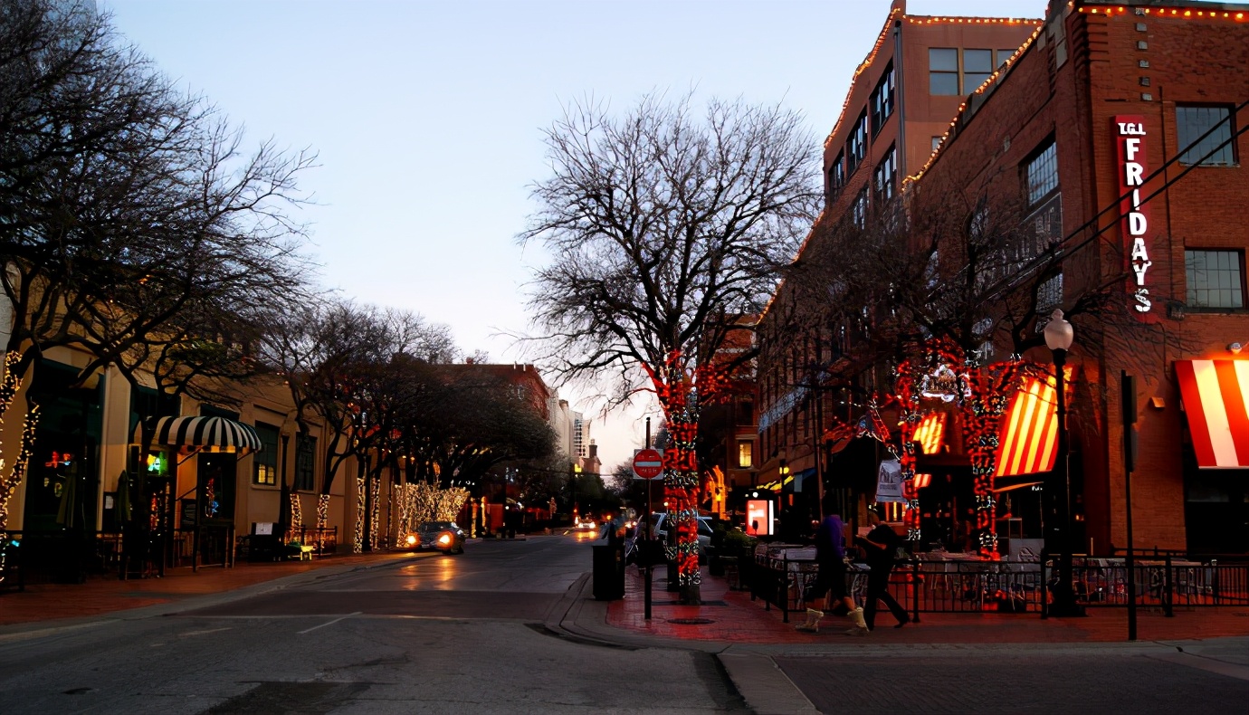 美国德州暴雪造成停电的影响,美国德州停电的主要原因