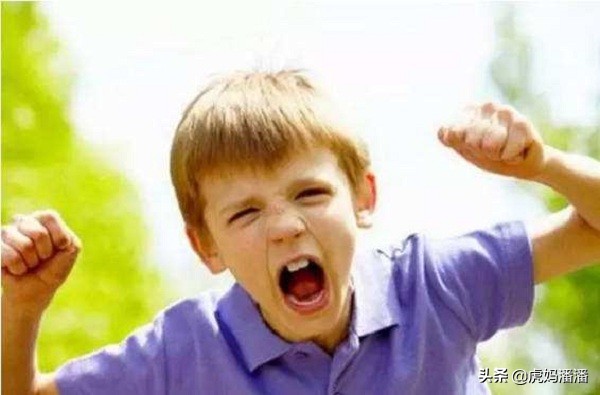 孩子好胜心特别强一定要积极引导,孩子很优秀父母却做得不好
