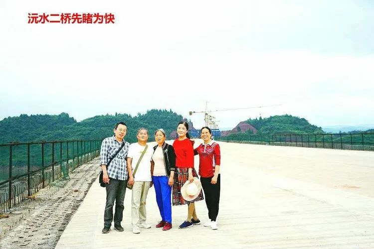 沅陵二桥游览风光美景,观湖南省博物馆有感简短