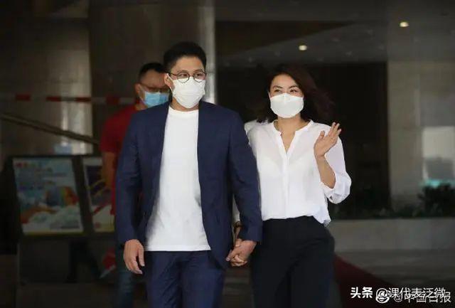 郭晶晶爱马仕15万的包,霍启刚郭晶晶爱马仕