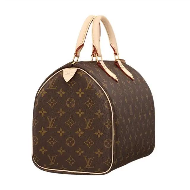 lv鍖呭寘鎬庝箞娓呮礂淇濆吇,鐧借壊鍖呭寘鍙橀粍鎬庢牱娓呮礂