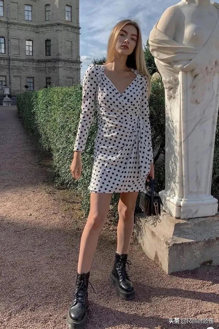 2020年流行这样穿,品如衣服穿搭