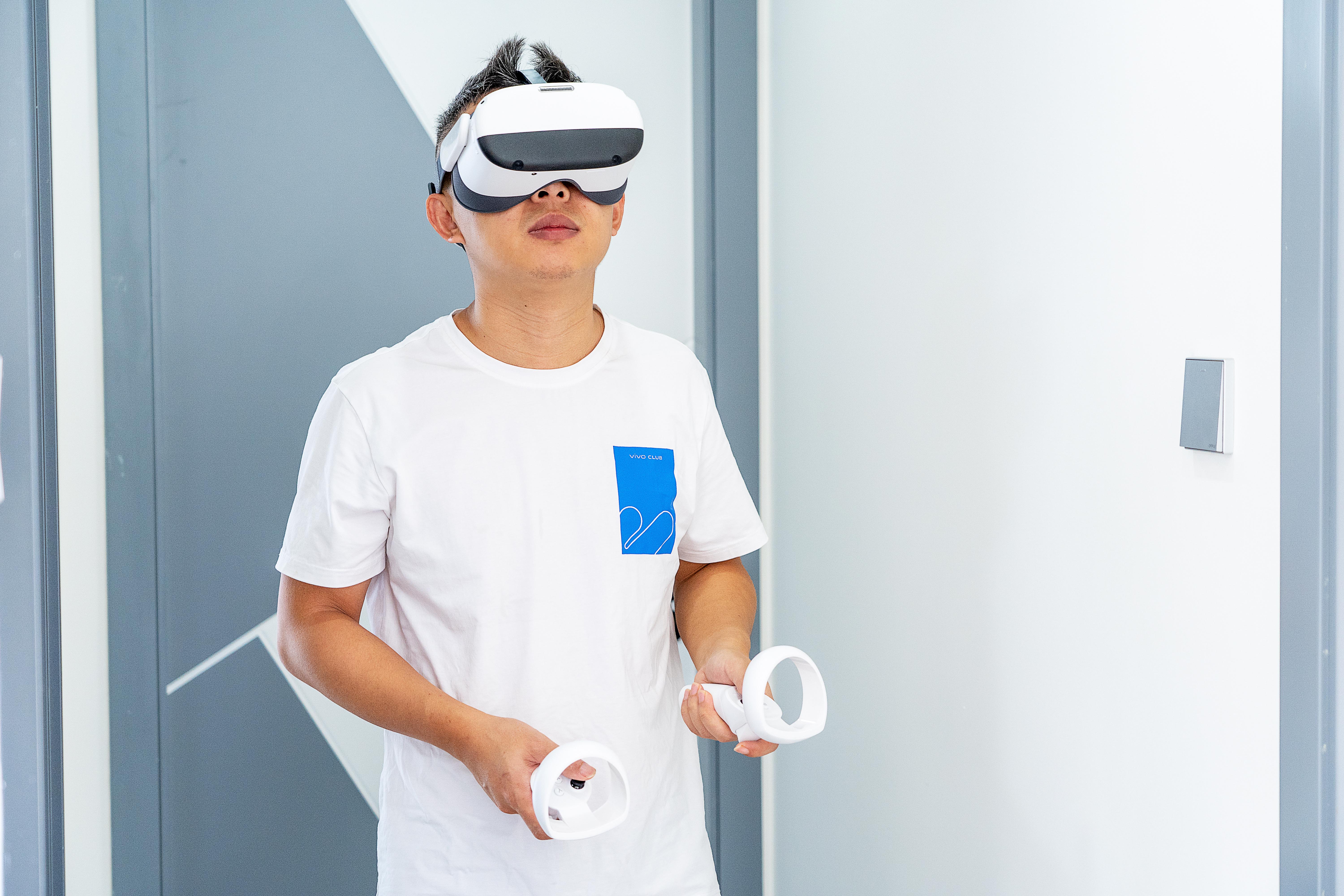 vr一体机piconeo3能玩什么,piconeo3vr一体机游戏效果