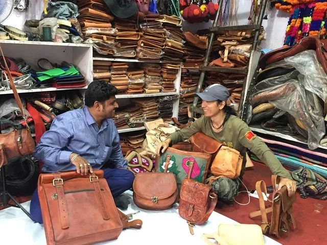 濡備綍瑁歌緸绌锋父涓浗,鎬庝箞瑁歌緸鏃呮父