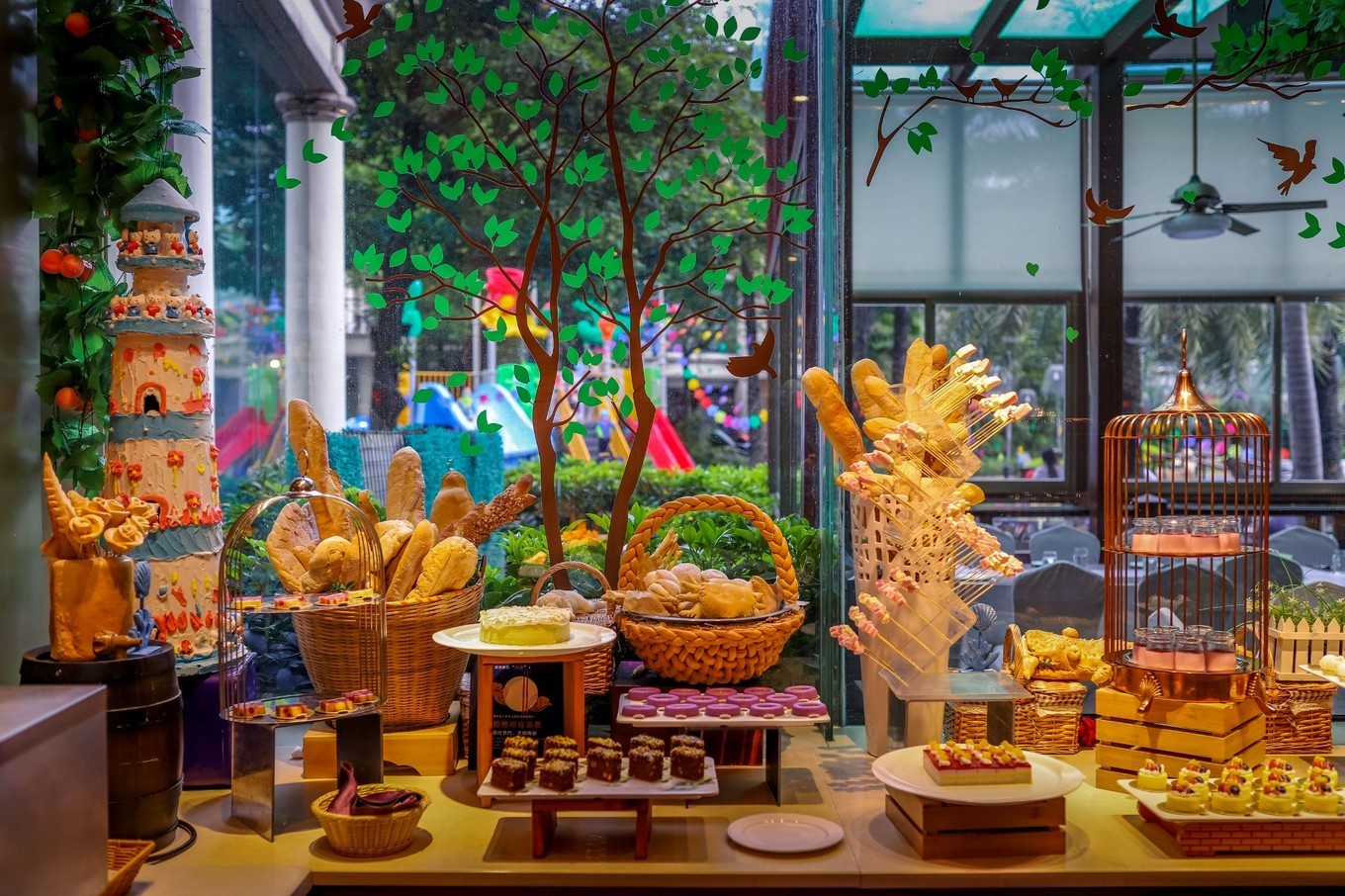 这里被称为广深后花园，每年夏天游人如织，有山有水的避暑胜地