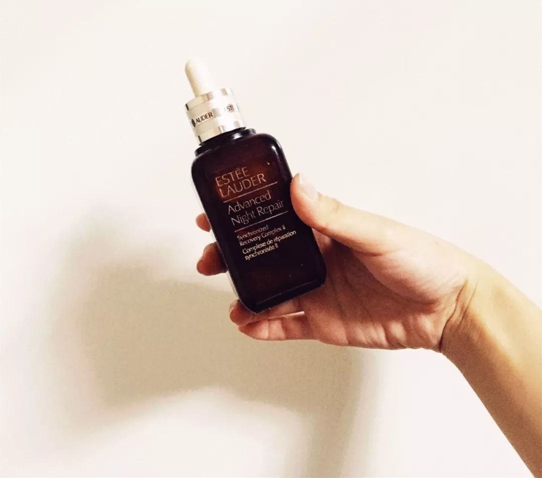 雅诗兰黛小棕瓶精华有酒精吗,小棕瓶精华雅诗兰黛直播秒杀