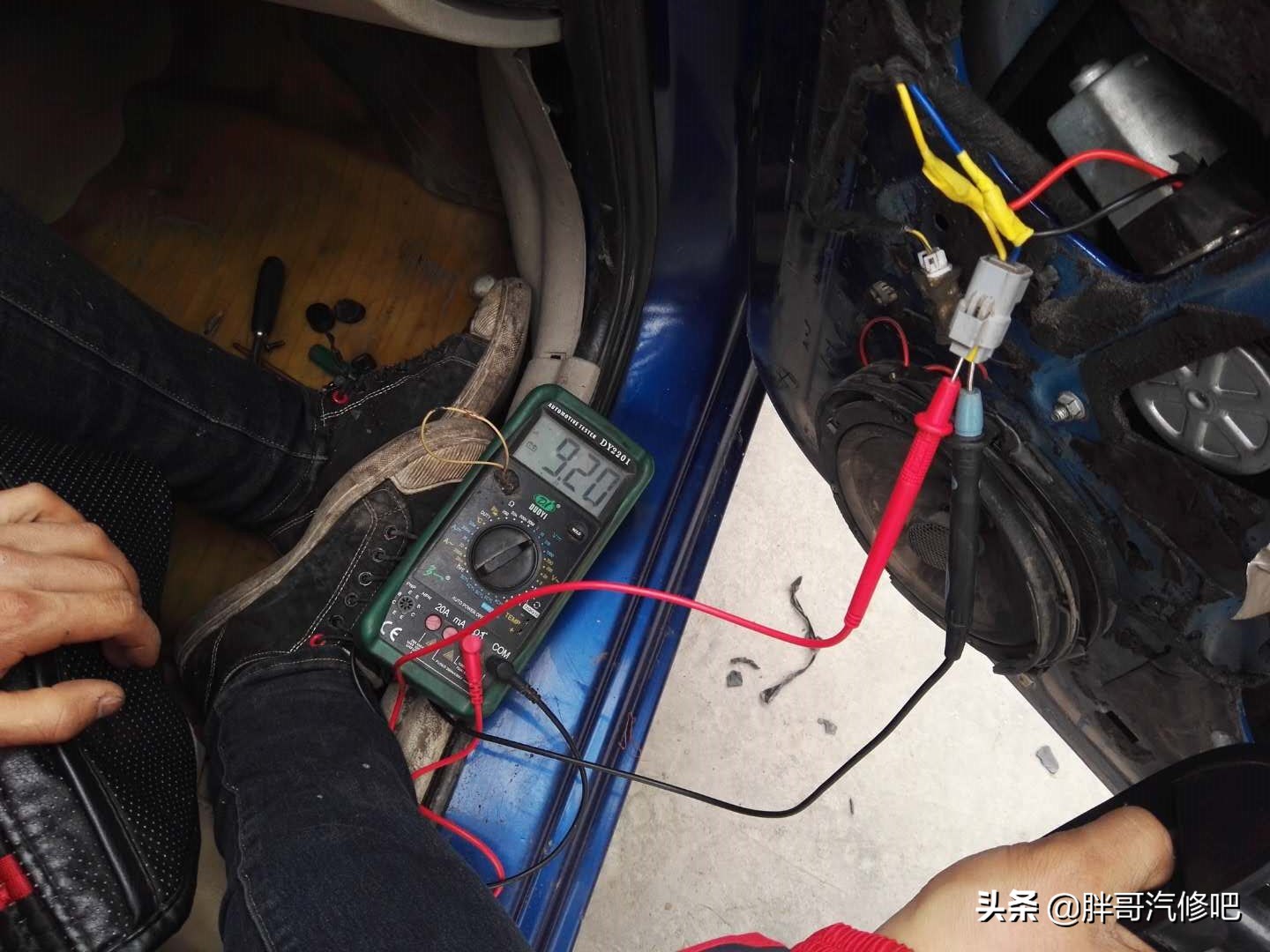 汽车玻璃升降器电机更换视频教程,汽车玻璃升降器上升时停顿