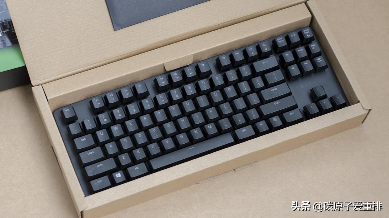雷蛇黑寡妇蜘蛛标准版机械键盘,雷蛇黑寡妇蜘蛛键盘测评