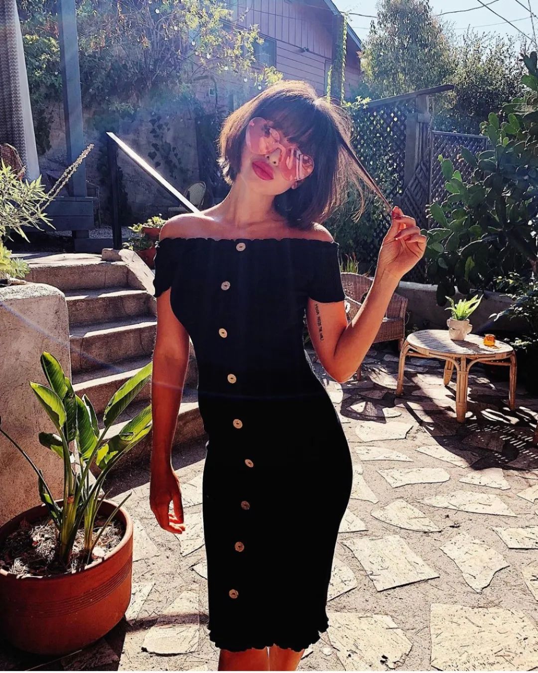 吊带衫高级感显瘦,时尚显瘦遮肉衫