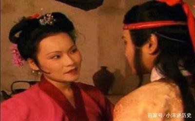 她竟把偌大贾府当做自己的后宫，把公子哥儿当成了自己的三宫六院