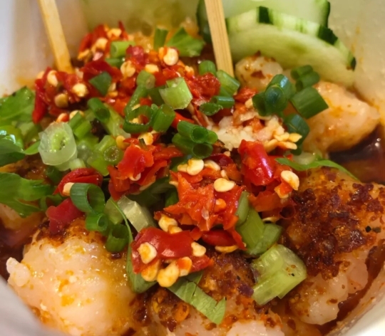 成都专门吃虾滑的店,成都小吃麻辣虾滑