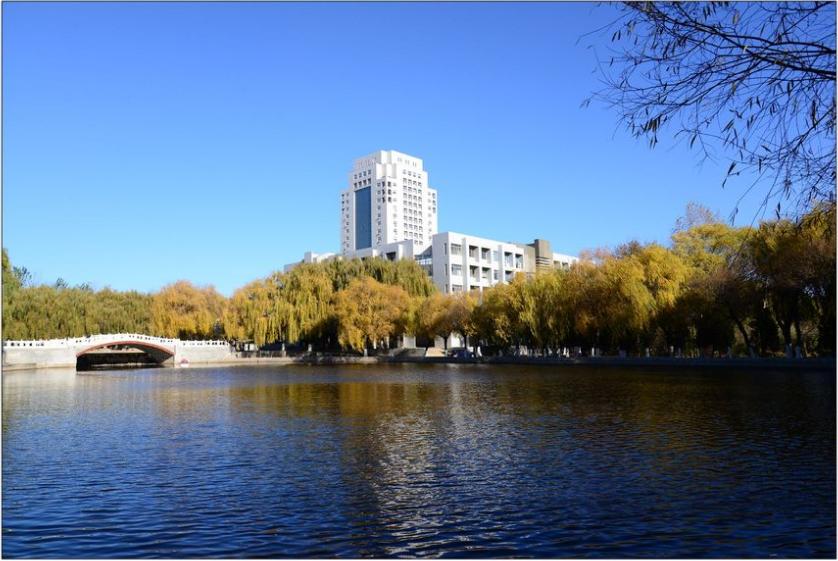脱胎于哈工大，成长于风景优美的海滨城市——燕山大学