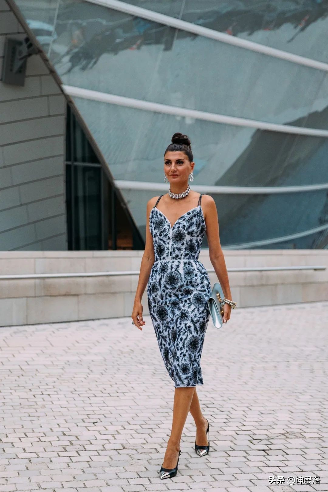 巴黎时装周的最佳街头穿搭风格,2020春夏时装周穿搭灵感指南