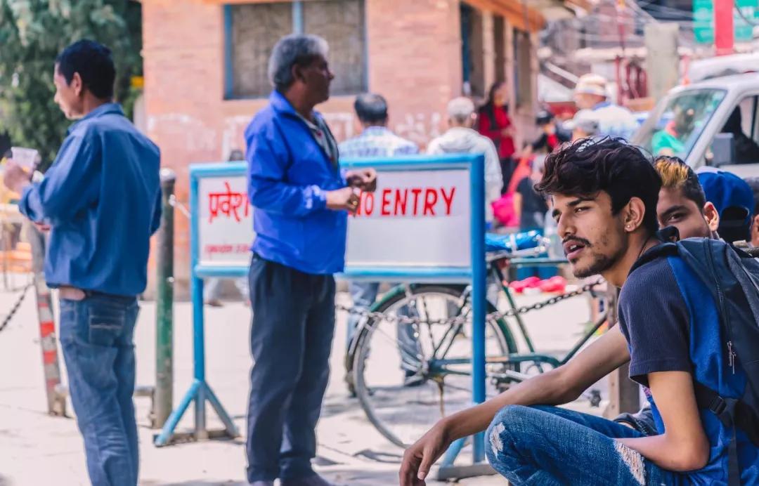 *局骗**和微笑,3000元带你体验双面尼泊尔