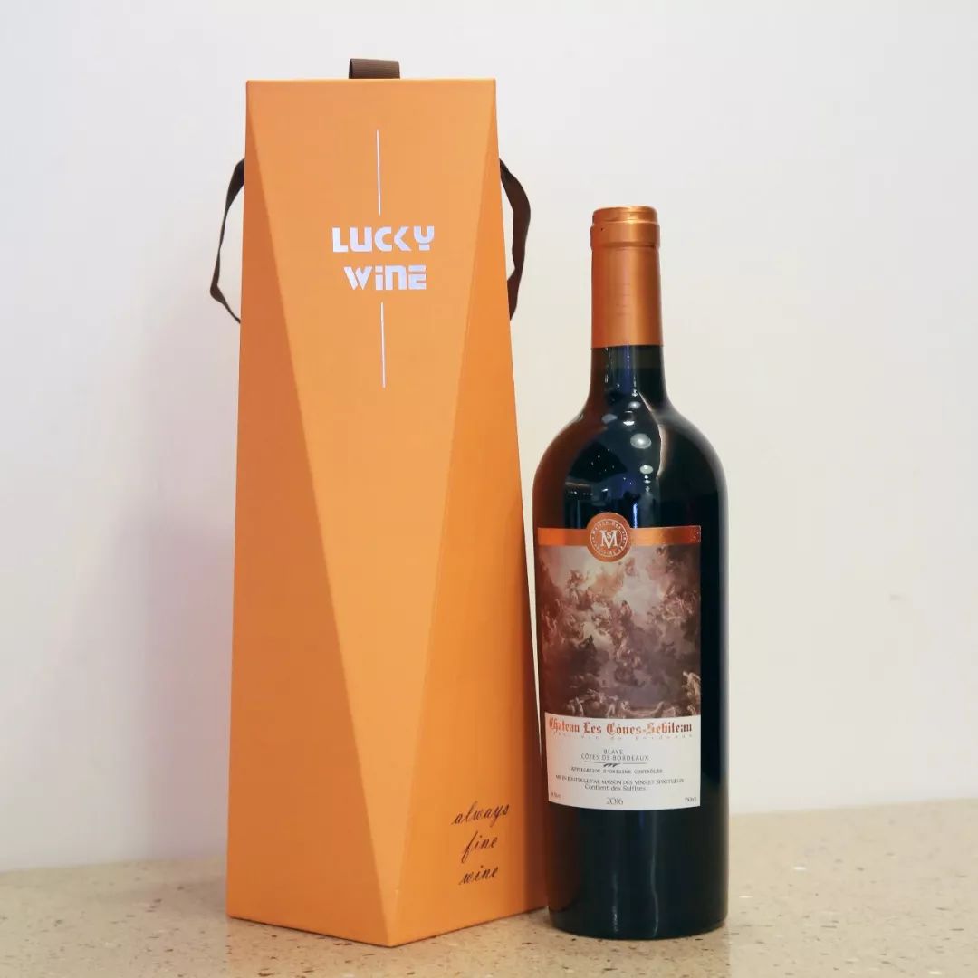 年轻人喝醉酒的名场面,年轻人醉酒场面图片