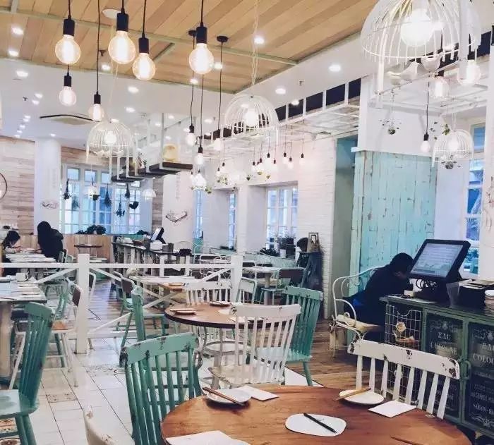 嗲到心窝里！让上海人牵肠挂肚的12家糕点店