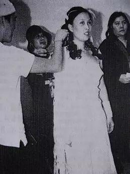 那英是不是有张摇滚范的老照片,那英老照片