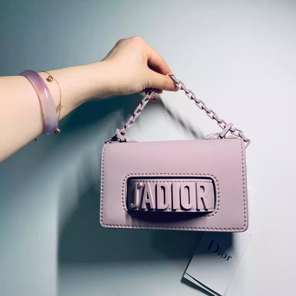 最近大家在买什么首饰,大家都买哪款包