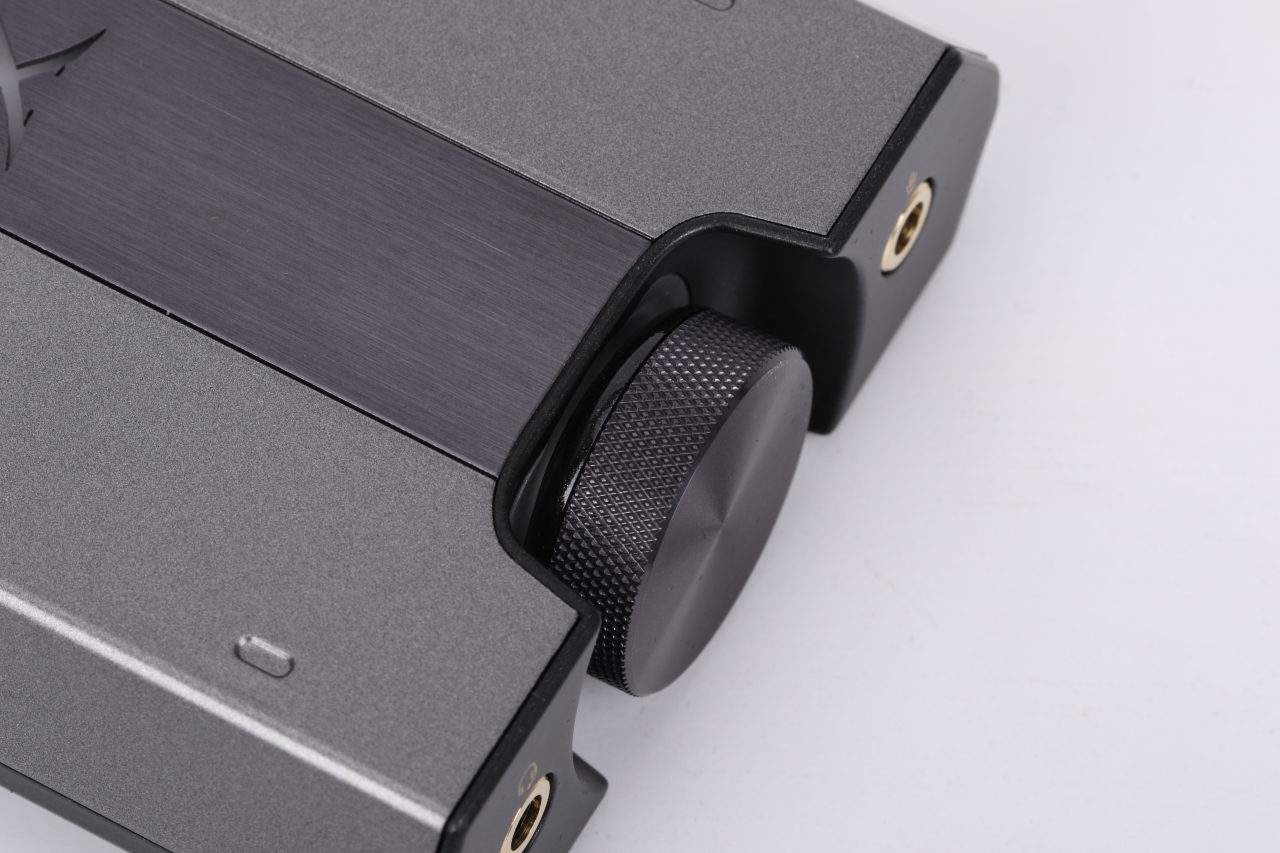 如开挂般的游戏体验创新G6外置游戏声卡评测