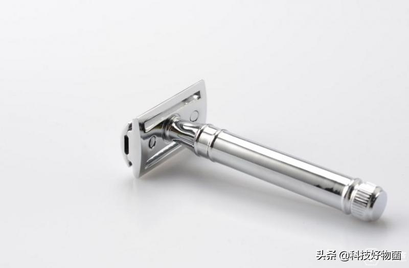 电动剃须刀价格与体验成正相关吗？十年剃须史为你解读电动剃须刀