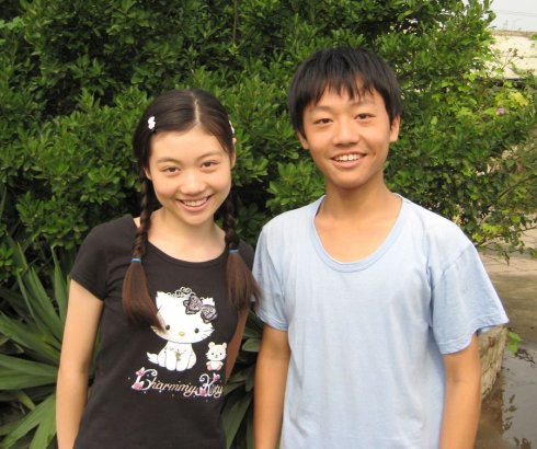 暖春演员今昔对比小花大学毕业,暖春小花影后