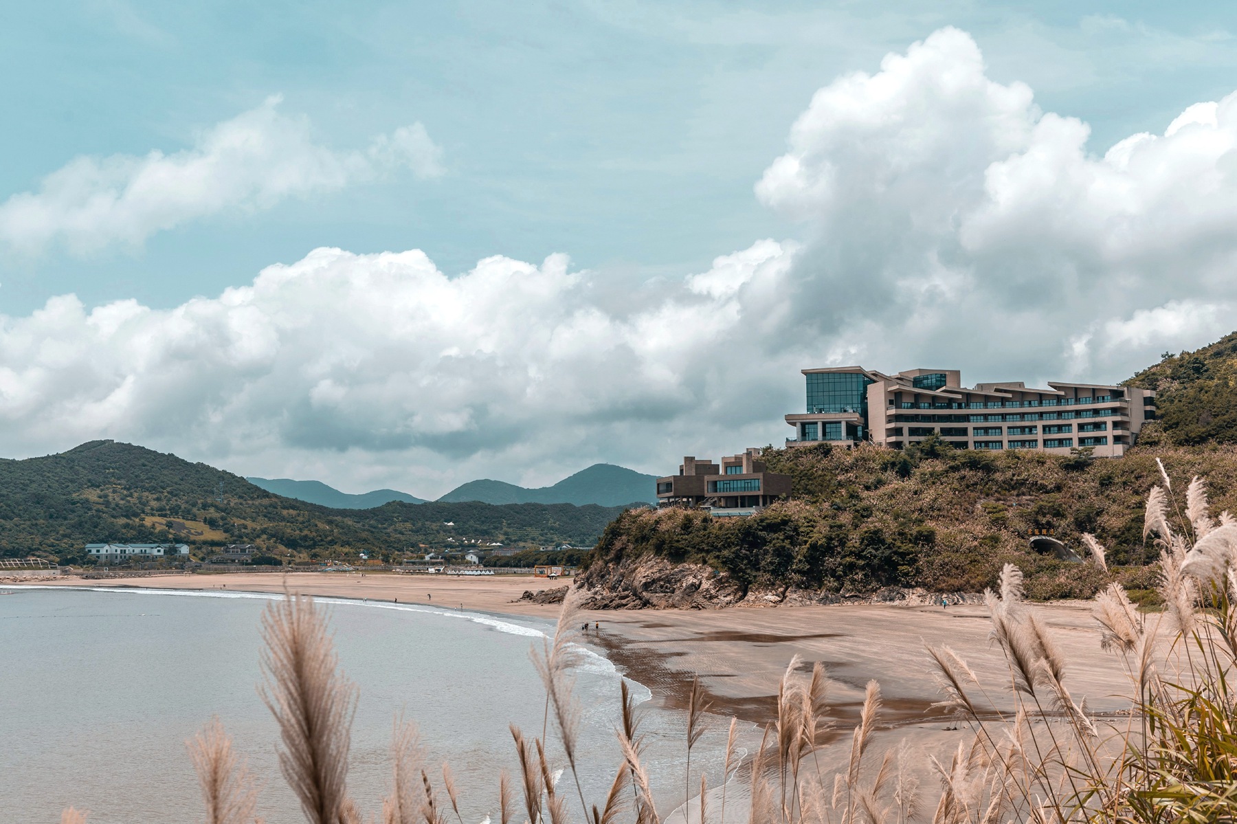 比三亚更适合度假的地方,比三亚好的旅游地