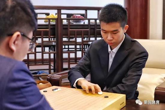 辜梓豪天元比赛,辜梓豪围棋夺冠
