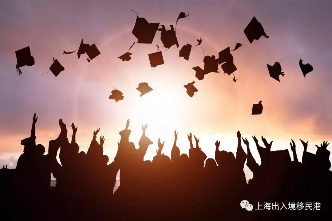 移民不会英语可以吗,移民希腊语言问题