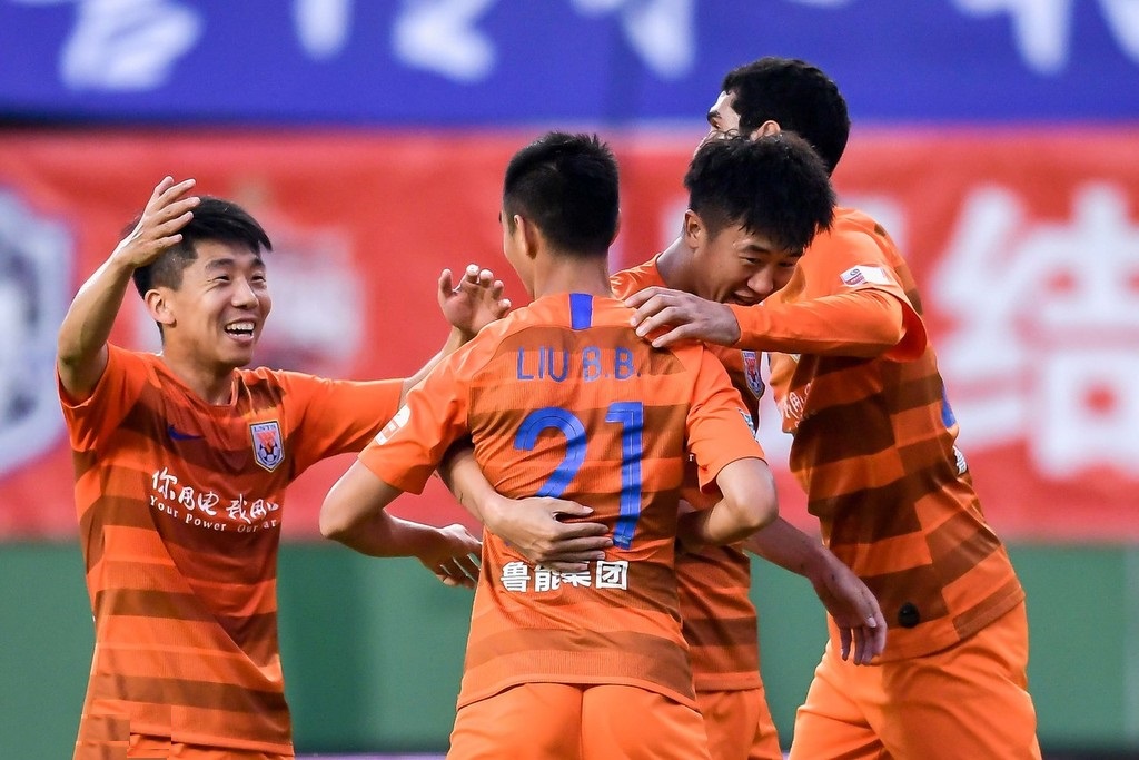 完胜！富力美丽足球被克星无情践踏鲁能胜利之外还有一个好消息