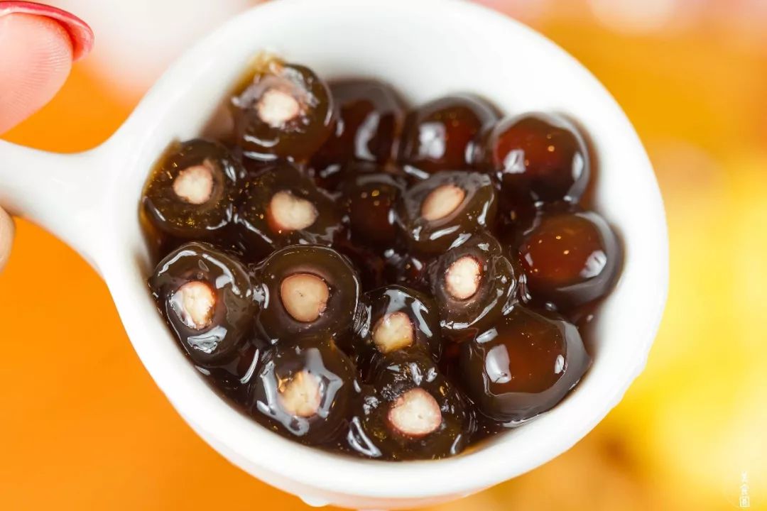 8年卖出408w杯果茶，限时买一送一！