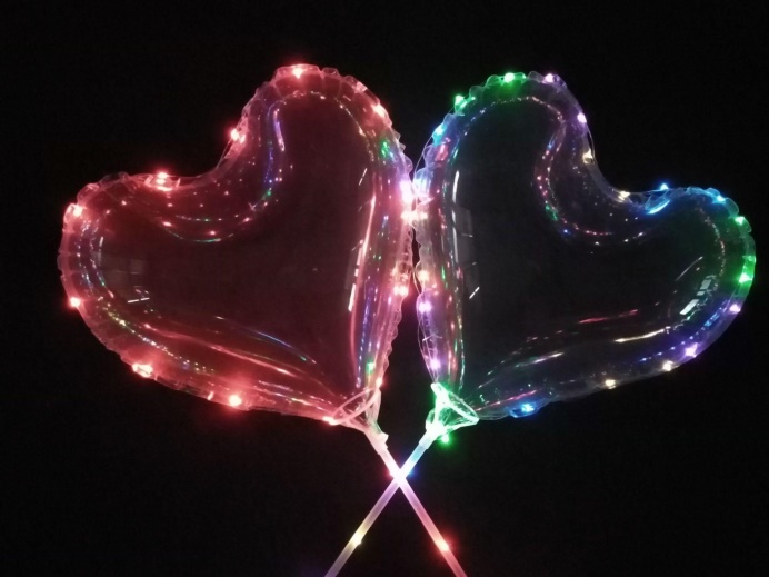 到学校摆摊卖什么东西最赚钱,菜市场摆摊卖老人鞋子赚钱吗