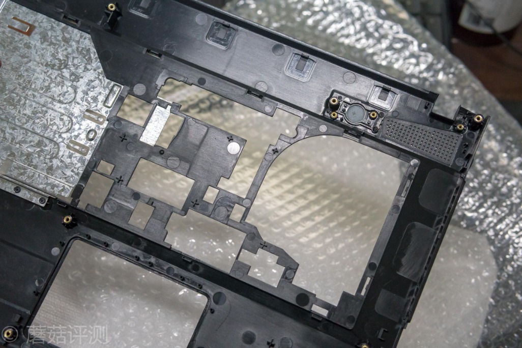 转轴坏了一定要换a壳吗,y400转轴断裂修复