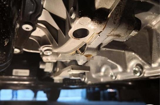 途观l的变速箱有问题吗,新款途观l改进了变速箱的通病没