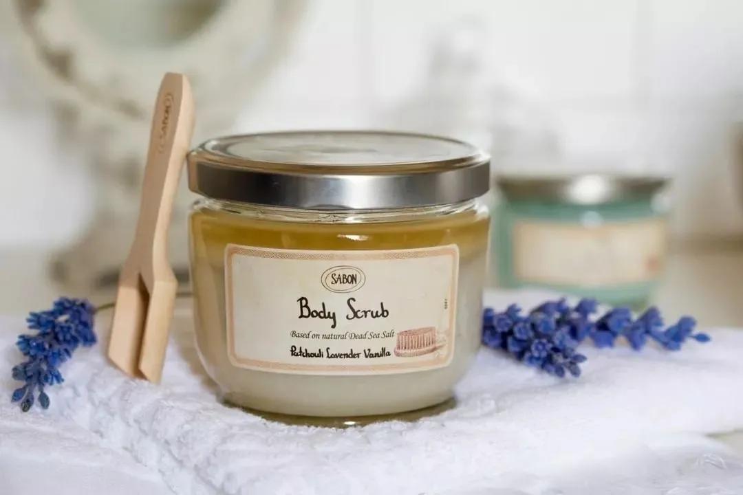 国外小众美妆视频,国外小众美妆品牌高价