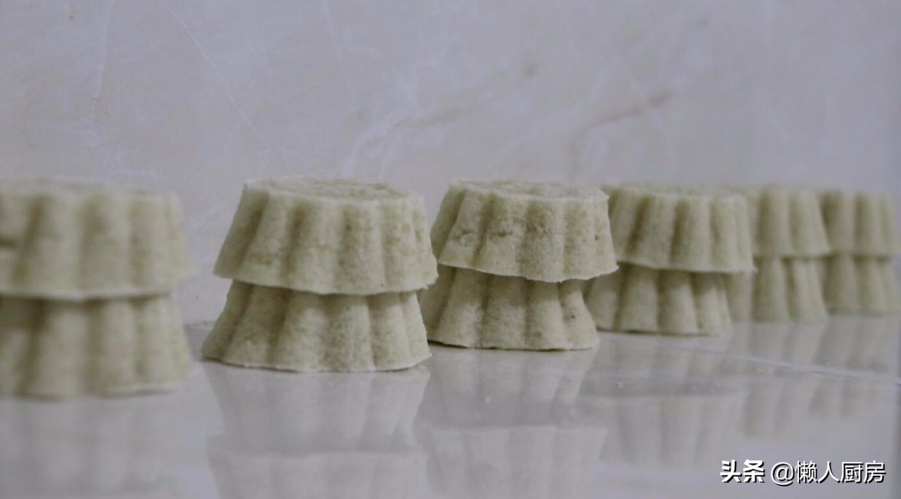 过年需要仪式感的年味,中国过年的传统年糕怎么做