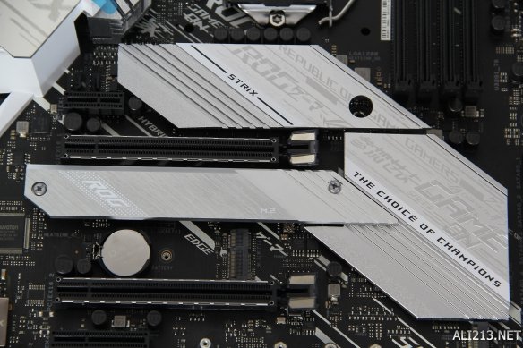 华硕rog主板strixz490,华硕rog吹雪主板z490