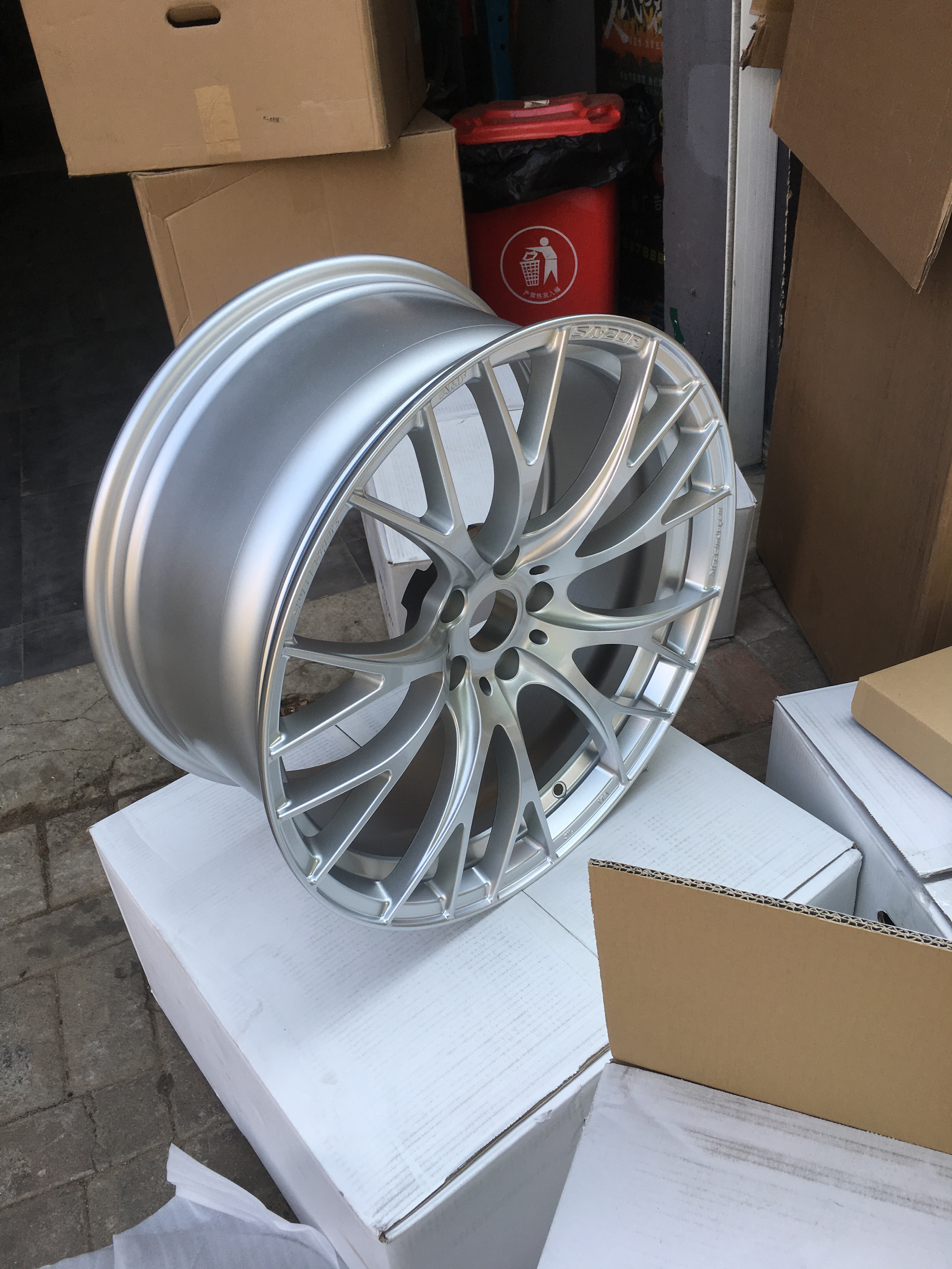 马自达阿特兹改装airbft气动避震,15年马自达阿特兹改装大包围