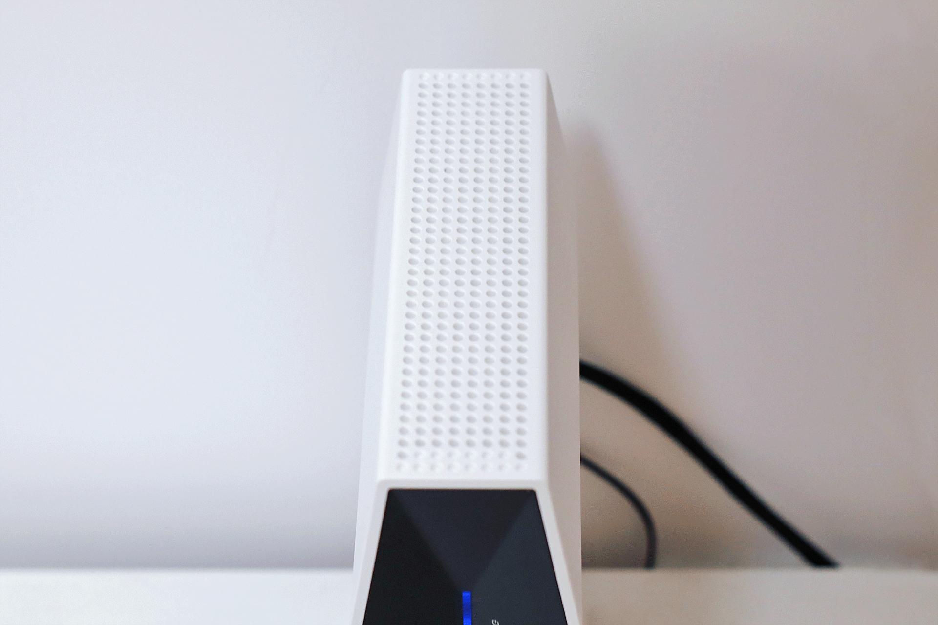 买wifi6路由器还是等wifi7,linksyse9450对比mx4200