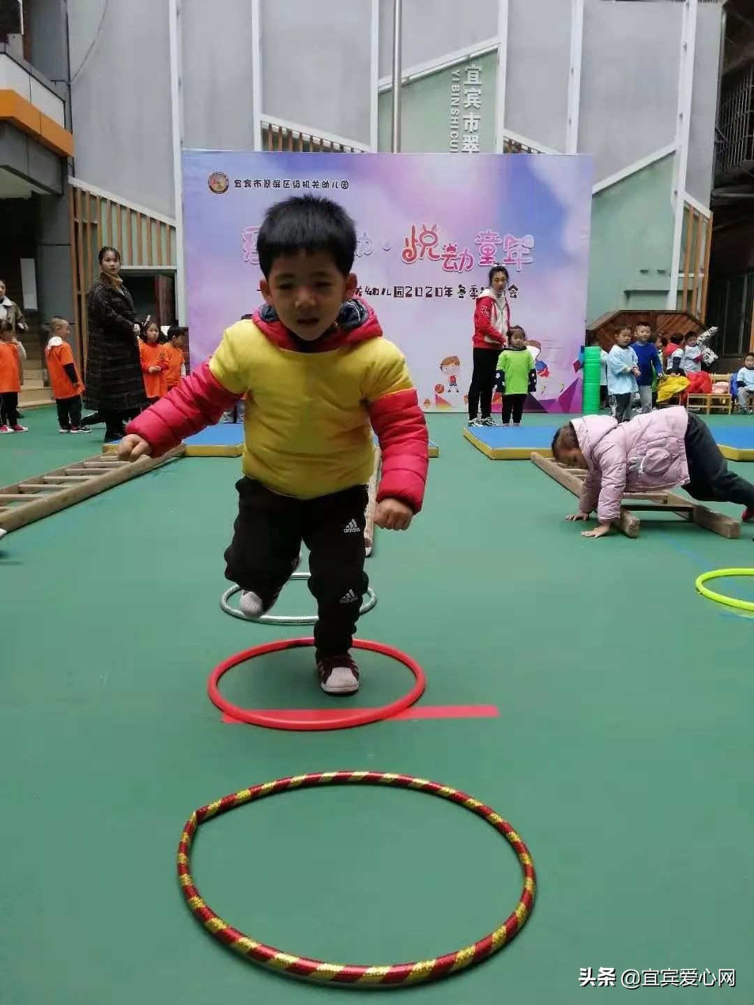 幼儿园乐享春天活动,幼儿园欢乐运动