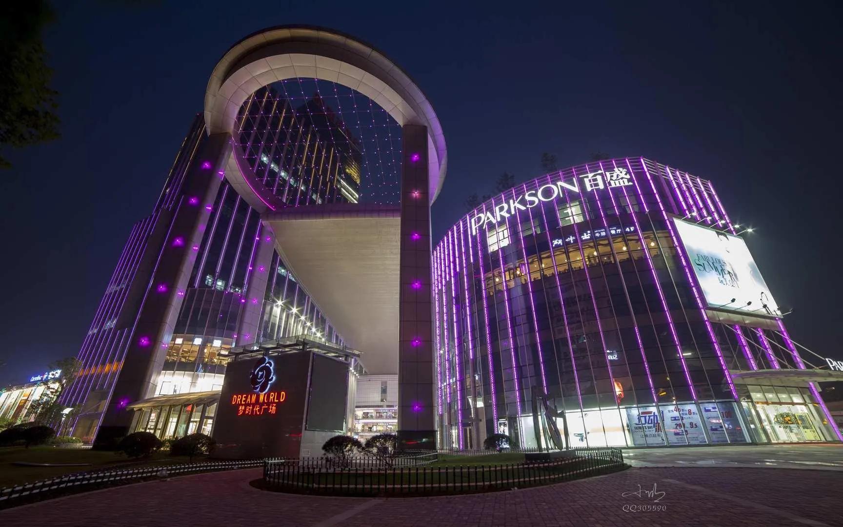 青山湖万达商圈,青山湖万达和西湖万达哪个人气高