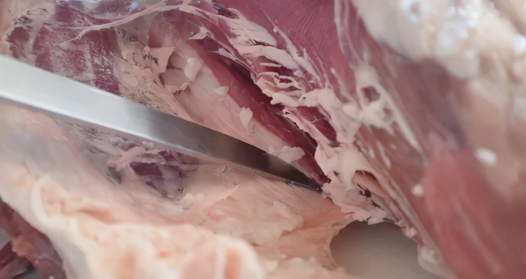 炖牛肉怎么选砂锅,炖牛肉怎么选购注意什么