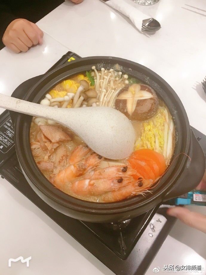 朱婷中餐吃什么,朱婷用餐