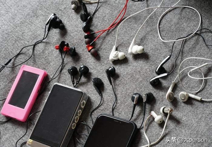 20年耳机回忆录漫谈那些学生时代最宝贵的“耳机神器”们